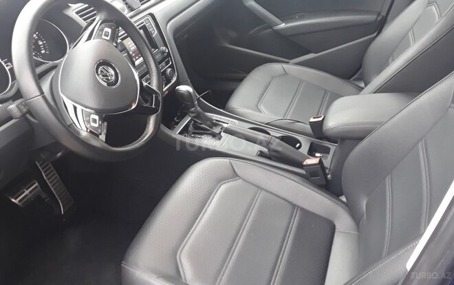 Volkswagen Passat 2016, 21,000 km - 1.8 l - Bakı