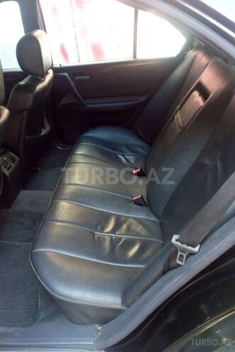 Mercedes E 220 1998, 300,000 km - 2.2 l - Şirvan