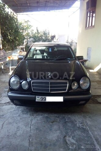 Mercedes E 220 1998, 300,000 km - 2.2 l - Şirvan