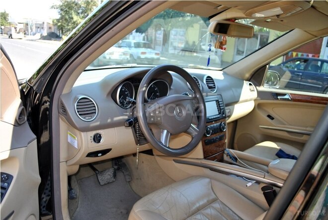 Mercedes ML 350 2006, 200,000 km - 3.5 л - Gəncə