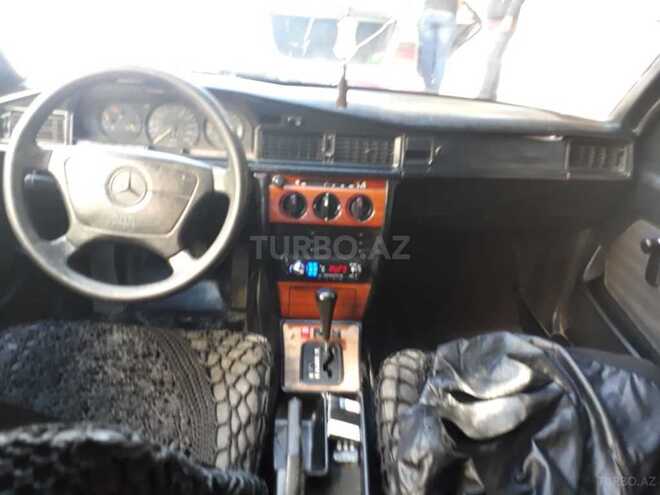 Mercedes 190 1993, 232,435 km - 2.0 l - Bakı