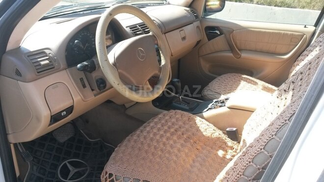 Mercedes ML 320 2001, 355,000 km - 3.2 l - Xaçmaz