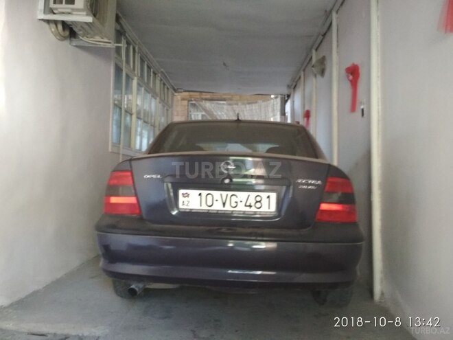 Opel Vectra 1996, 429,724 km - 2.0 л - Gəncə