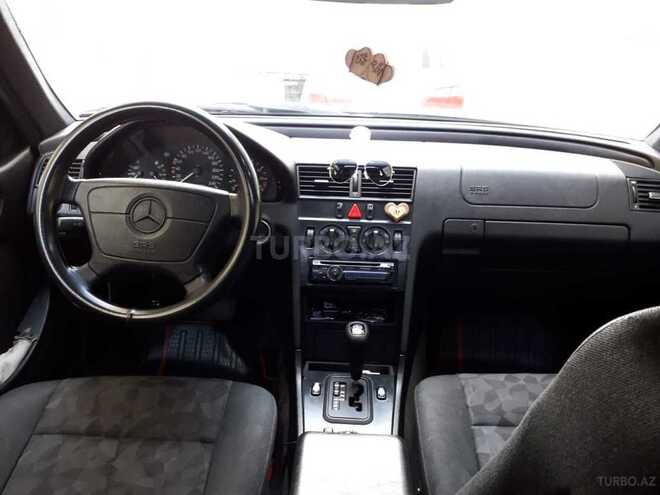 Mercedes C 180 1997, 228,000 km - 1.8 l - Bakı