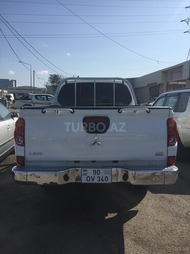 Mitsubishi L200 2011, 280,704 km - 2.5 л - Sumqayıt