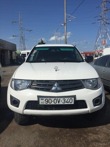 Mitsubishi L200 2011, 280,704 km - 2.5 л - Sumqayıt
