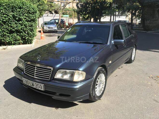 Mercedes C 220 1997, 198,787 km - 2.2 l - Bakı