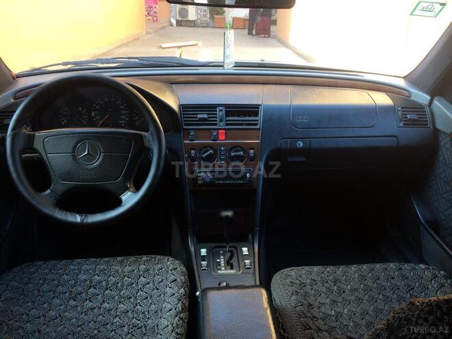 Mercedes C 180 1993, 389,000 km - 1.8 l - Bakı