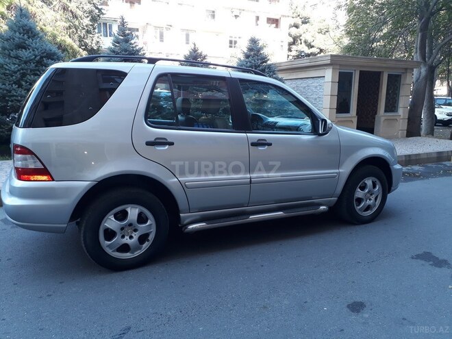 Mercedes ML 320 2002, 200,000 km - 3.2 l - Bakı