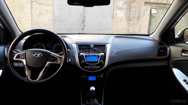 Hyundai Accent 2011, 159,000 km - 1.6 l - Bakı