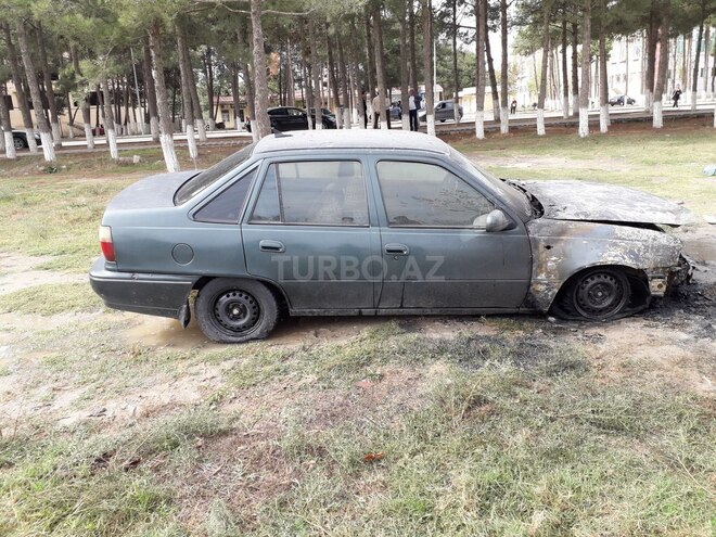 Daewoo Nexia 1995, 300,000 km - 1.5 l - Neftçala
