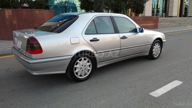Mercedes C 180 1998, 254,000 km - 1.8 л - Sumqayıt