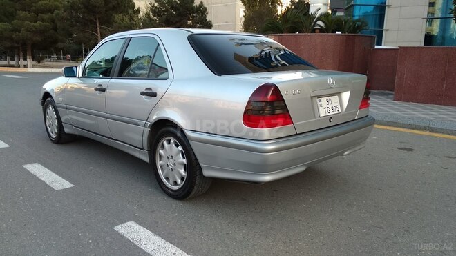 Mercedes C 180 1998, 254,000 km - 1.8 л - Sumqayıt