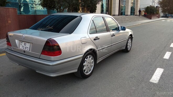 Mercedes C 180 1998, 254,000 km - 1.8 л - Sumqayıt