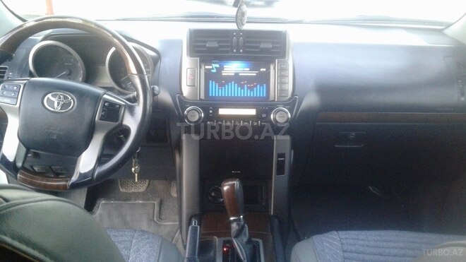 Toyota Prado 2010, 204,508 km - 2.7 l - Beyləqan