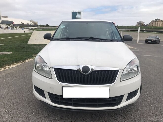 Skoda Fabia 2013, 137,000 km - 1.2 l - Bakı