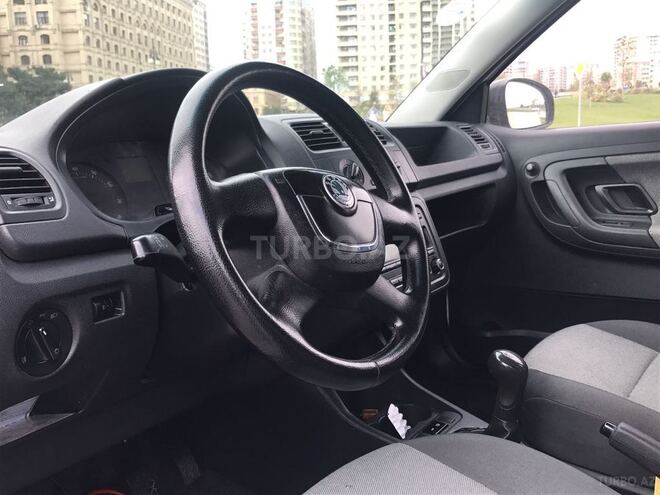 Skoda Fabia 2013, 137,000 km - 1.2 l - Bakı