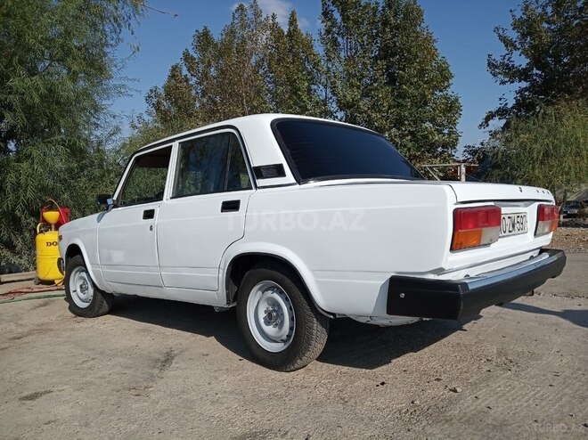 LADA (VAZ) 2107 2007, 99,996 km - 1.5 l - Yevlax