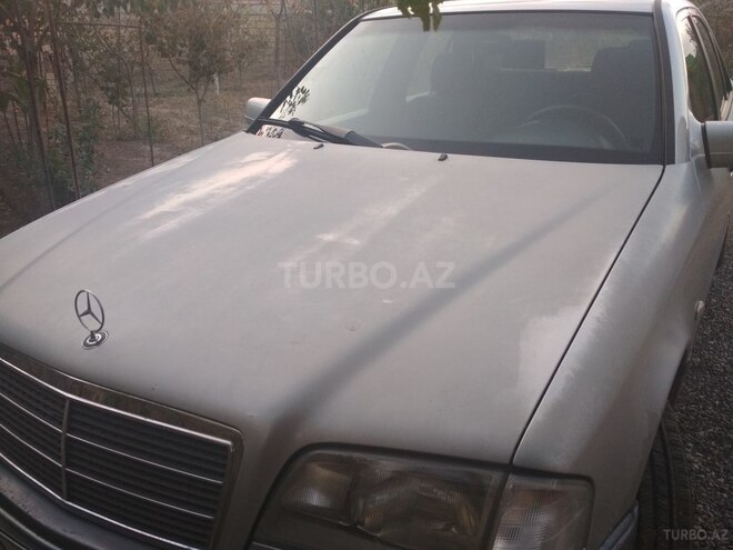 Mercedes C 180 1996, 317,000 km - 1.8 l - Sumqayıt