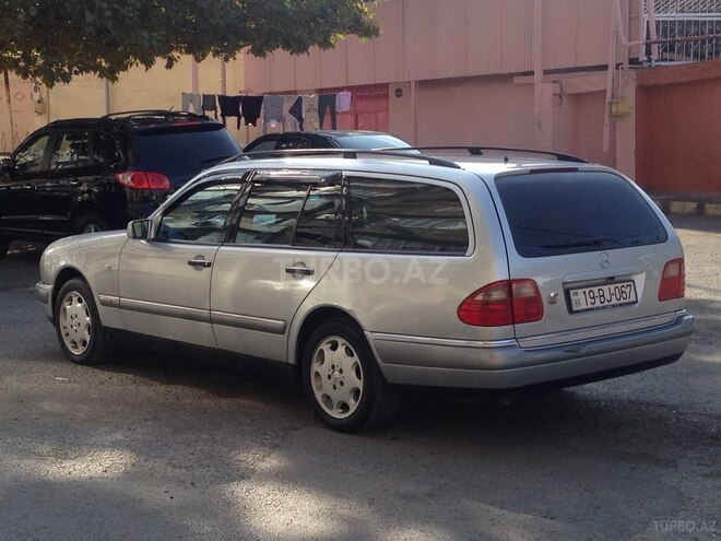 Mercedes E 240 1999, 312,090 km - 2.4 l - Gəncə