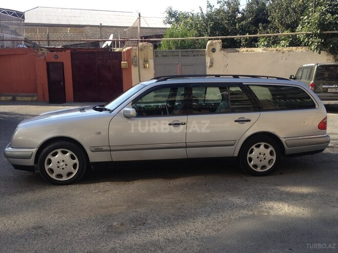Mercedes E 240 1999, 312,090 km - 2.4 l - Gəncə
