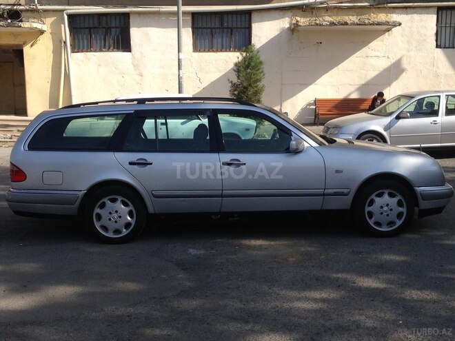 Mercedes E 240 1999, 312,090 km - 2.4 l - Gəncə