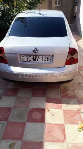 Volkswagen Passat 2001, 320,000 km - 2.0 л - Bakı