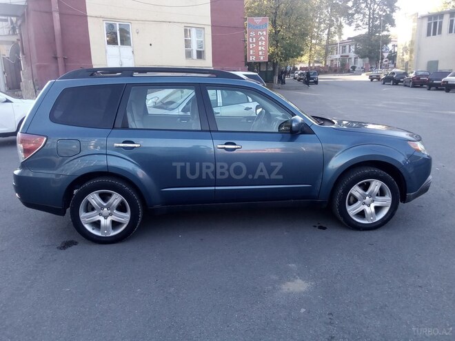 Subaru Forester 2009, 200,000 km - 2.5 l - Qusar