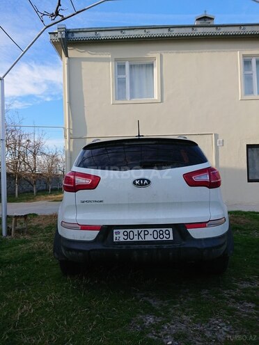 Kia Sportage 2011, 230,000 km - 2.4 l - Yevlax