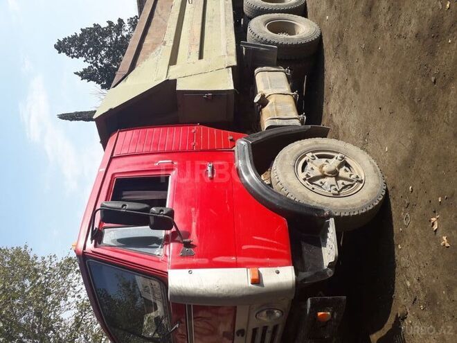 KamAz 5511 1993, 300,000 km - 0.2 л - Yevlax