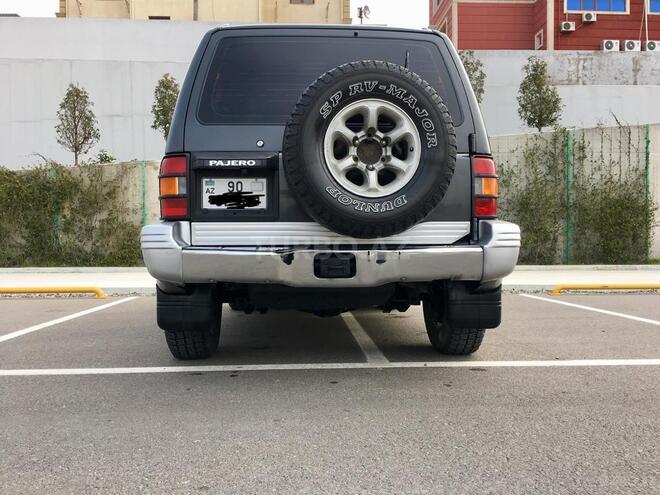 Mitsubishi Pajero 1992, 320,000 km - 2.5 l - Bakı