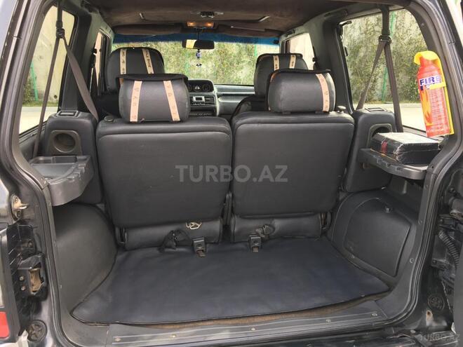 Mitsubishi Pajero 1992, 320,000 km - 2.5 l - Bakı