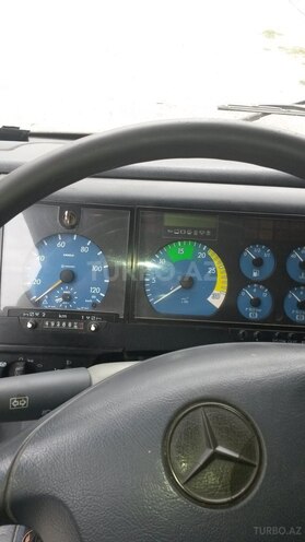 Mercedes Atego 815 2000, 400,000 km - 4.2 л - Bakı