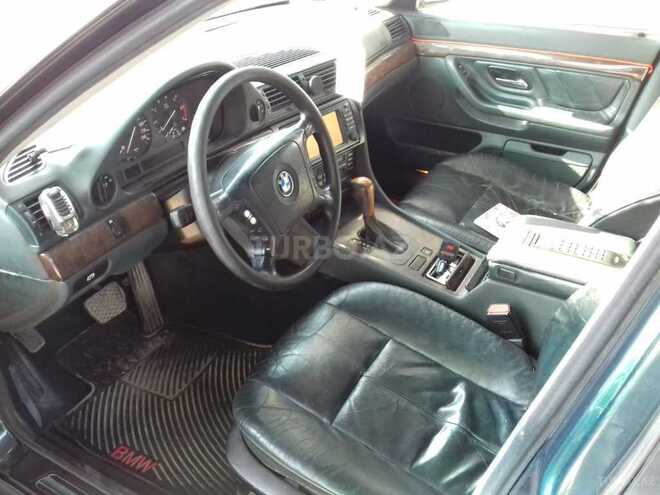 BMW 740 1998, 443,200 km - 3.5 л - Bakı