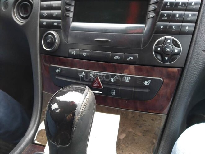 Mercedes E 220 2005, 265,000 km - 2.2 l - Bakı