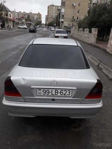 Mercedes C 220 2000, 464,000 km - 2.2 л - Bakı