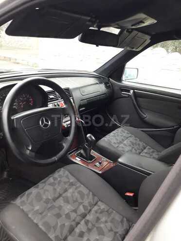 Mercedes C 220 2000, 464,000 km - 2.2 л - Bakı