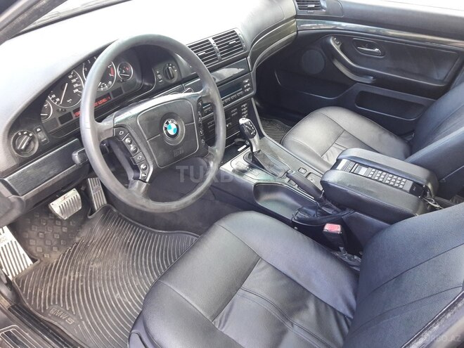 BMW 523 1996, 250,000 km - 2.5 l - Bakı
