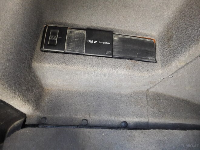 BMW 523 1996, 250,000 km - 2.5 l - Bakı
