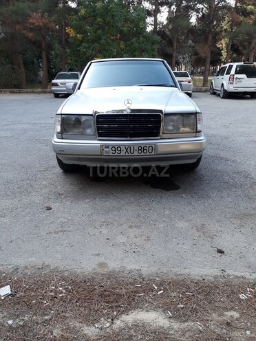 Mercedes E 200 1987, 329,539 km - 2.0 l - Bakı