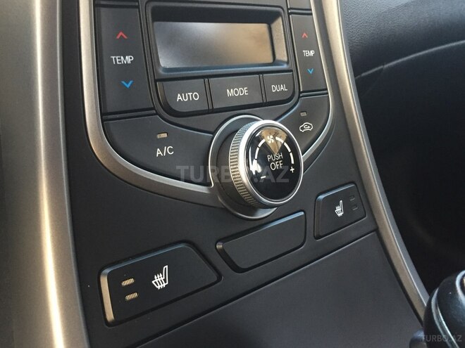 Hyundai Elantra 2014, 30,800 km - 1.6 л - Bakı