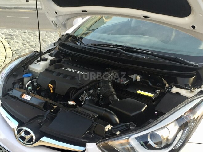 Hyundai Elantra 2014, 30,800 km - 1.6 л - Bakı