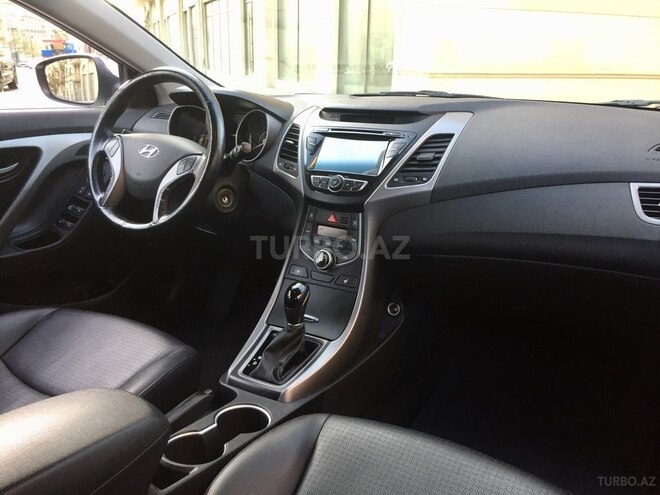 Hyundai Elantra 2014, 30,800 km - 1.6 л - Bakı