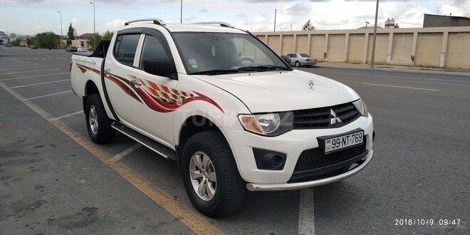 Mitsubishi L200 2011, 162,096 km - 2.5 l - Bakı