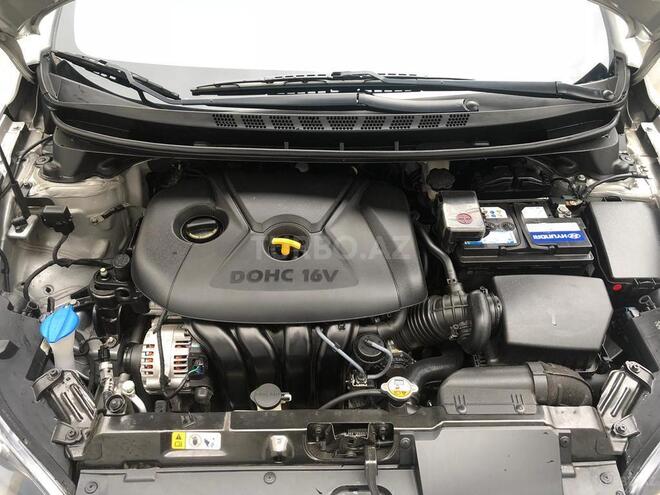 Hyundai Elantra 2014, 67,800 km - 1.8 l - Bakı