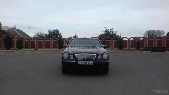 Mercedes E 260 2001, 265,000 km - 2.6 л - Gəncə