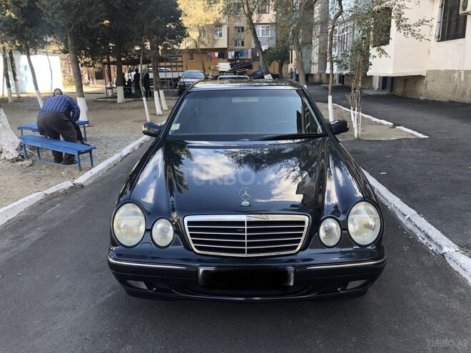 Mercedes E 240 2000, 265,700 km - 2.4 l - Sumqayıt