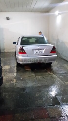 Mercedes C 230 1999, 290,000 km - 2.3 l - Bakı