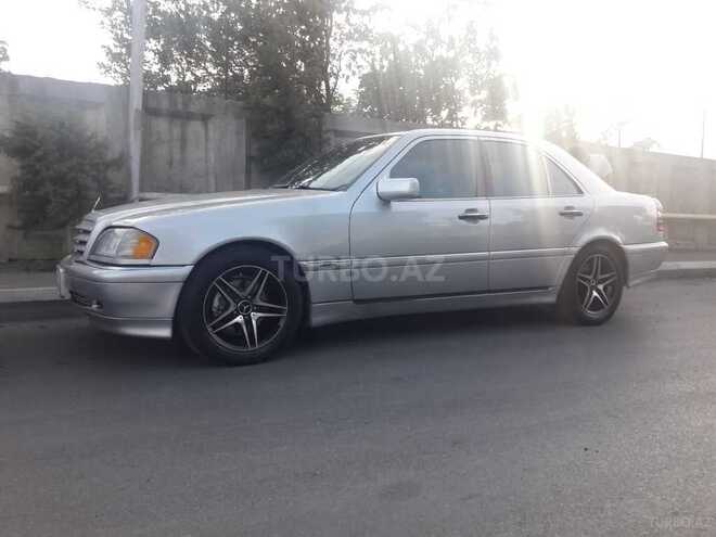 Mercedes C 230 1999, 290,000 km - 2.3 l - Bakı