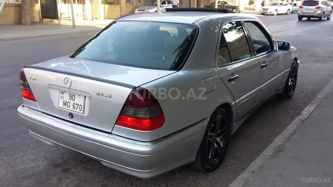 Mercedes C 230 1999, 290,000 km - 2.3 l - Bakı